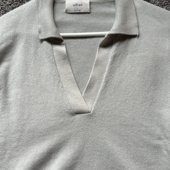 Aritzia Wilfred Sweater - Picture 2 of 6
